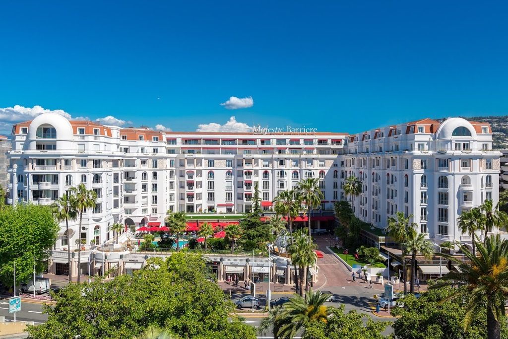 Hotel Barrière Le Majestic Cannes