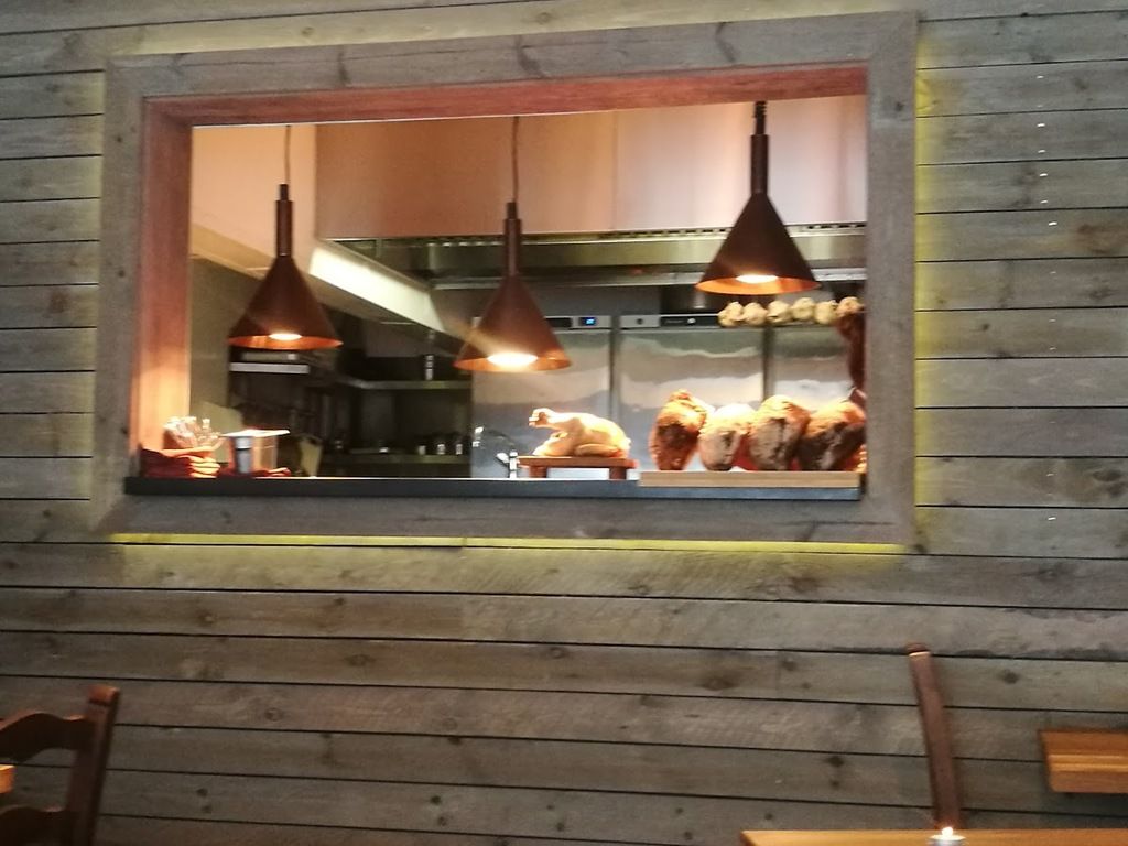 Lake Road Kitchen – Photo 4