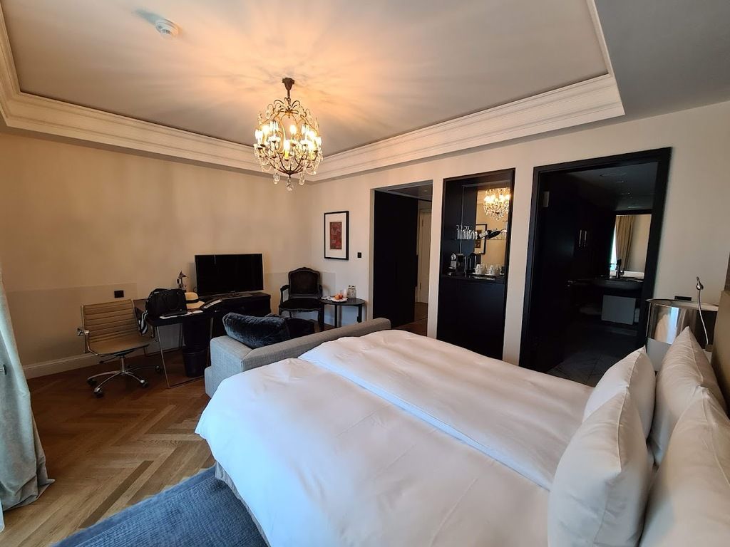 Hotel Schweizerhof Bern & Spa – Photo 2
